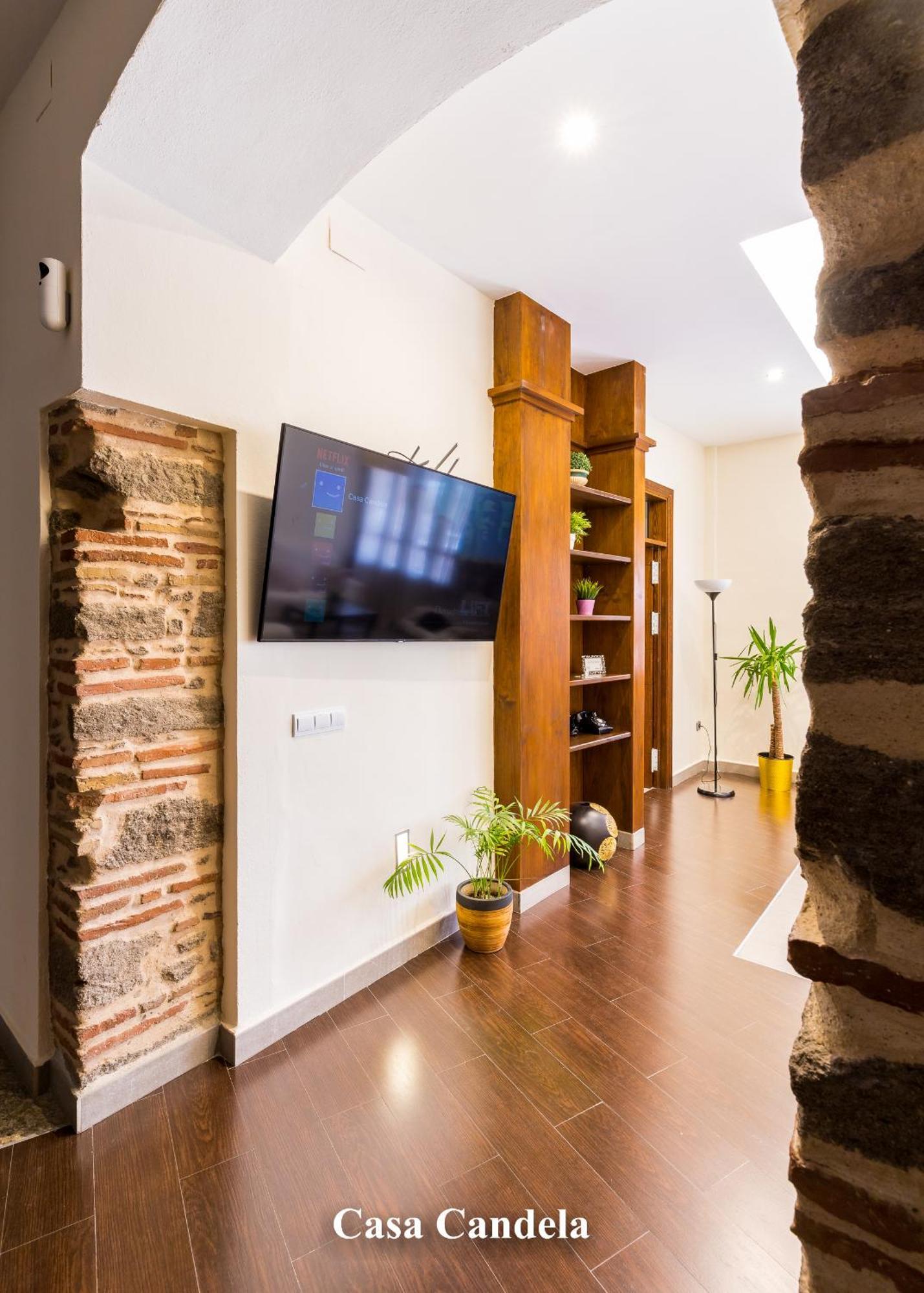 Apartamentos Candela Álora Eksteriør billede